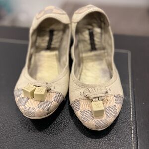 Louis Vuitton ballet flats